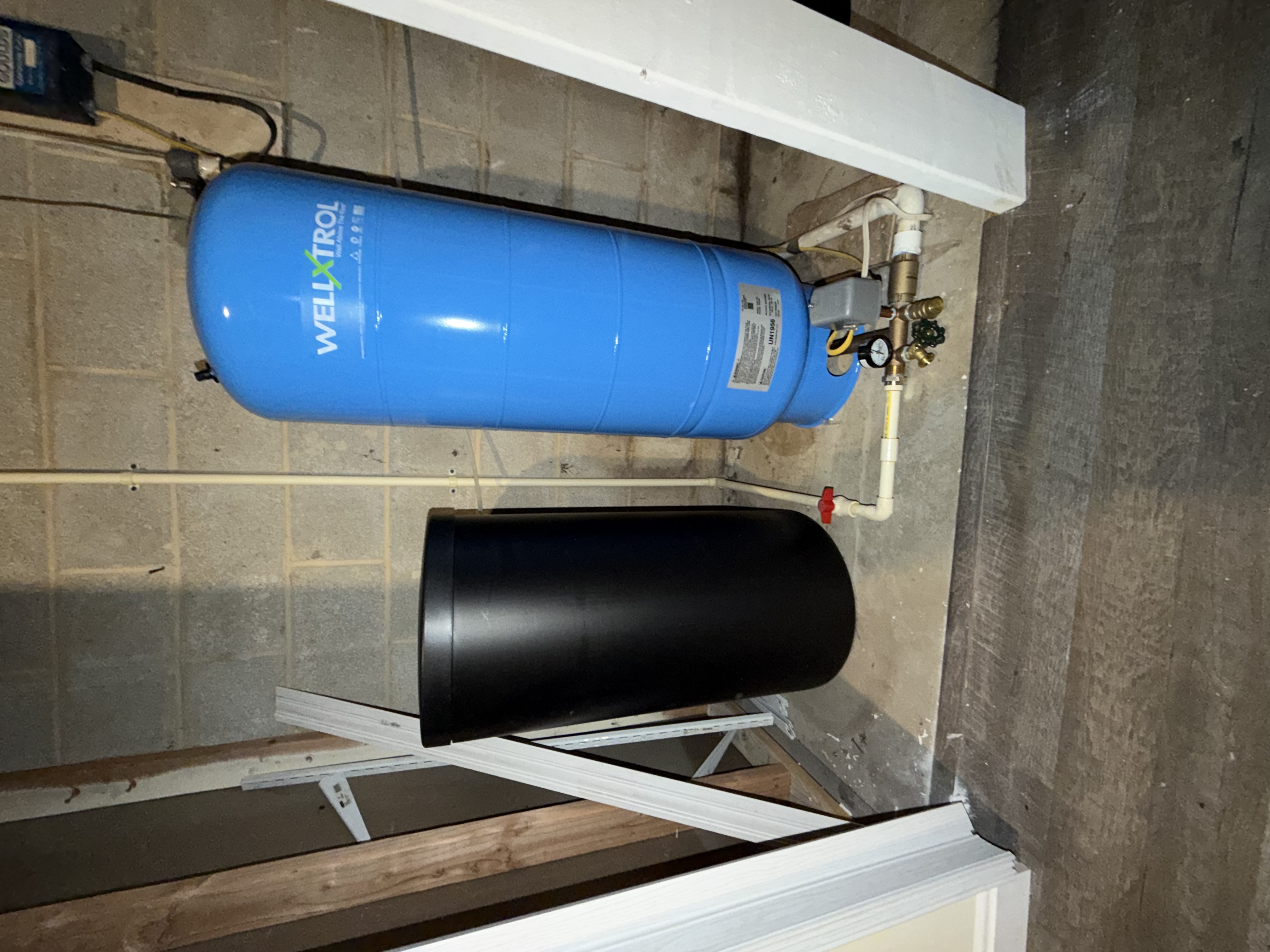 New WellXtrol pressure tank installed